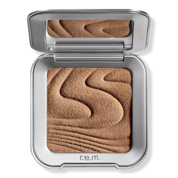 Hypernova Satin Matte Bronzer - PREVENTA