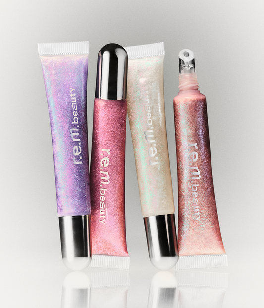 On your collar plumping lip gloss Set - PREVENTA